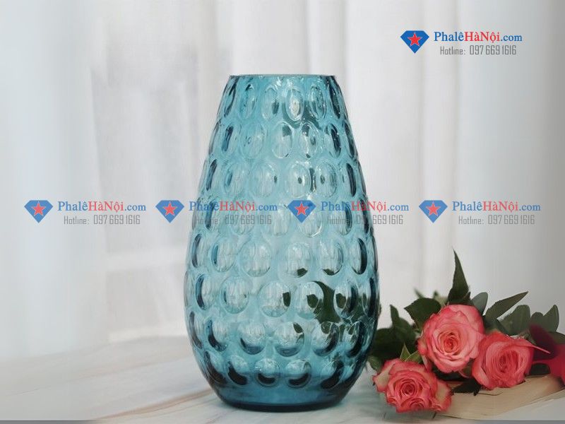 Bình pha lê Bohemia dáng oval khắc tay