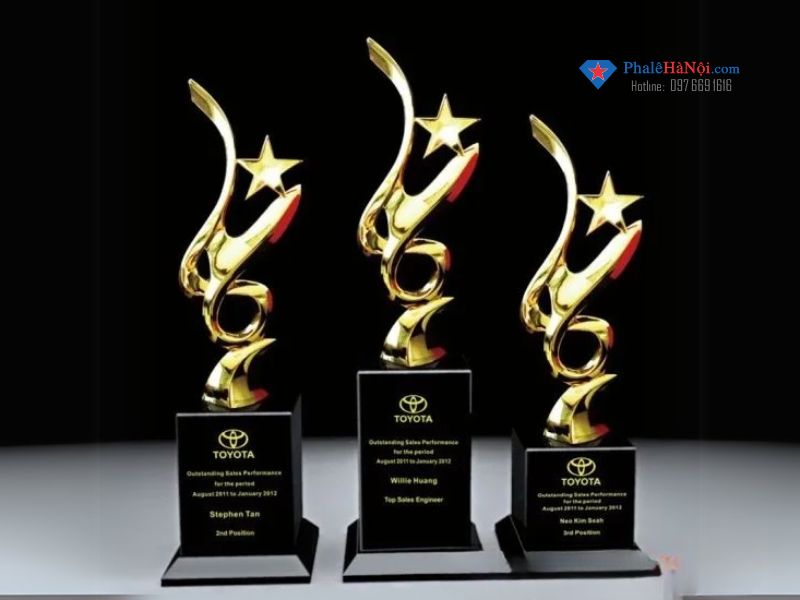 Cúp thiết kế sáng tạo – mang tính cá nhân hóa