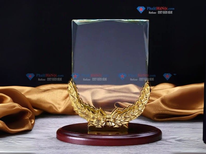 Biểu trưng chân gỗ 