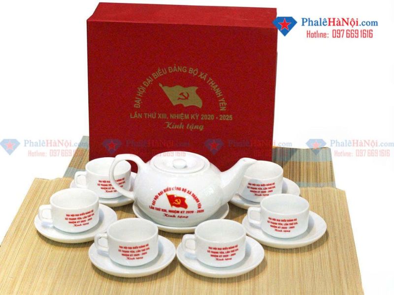 Bộ ấm chén quà tặng đại hội